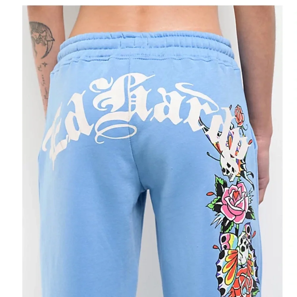 Ed Hardy Flower Skulls Powder Blue Women’s Sweatpants Medium Graphic Print Y2K - Picture 3 of 13